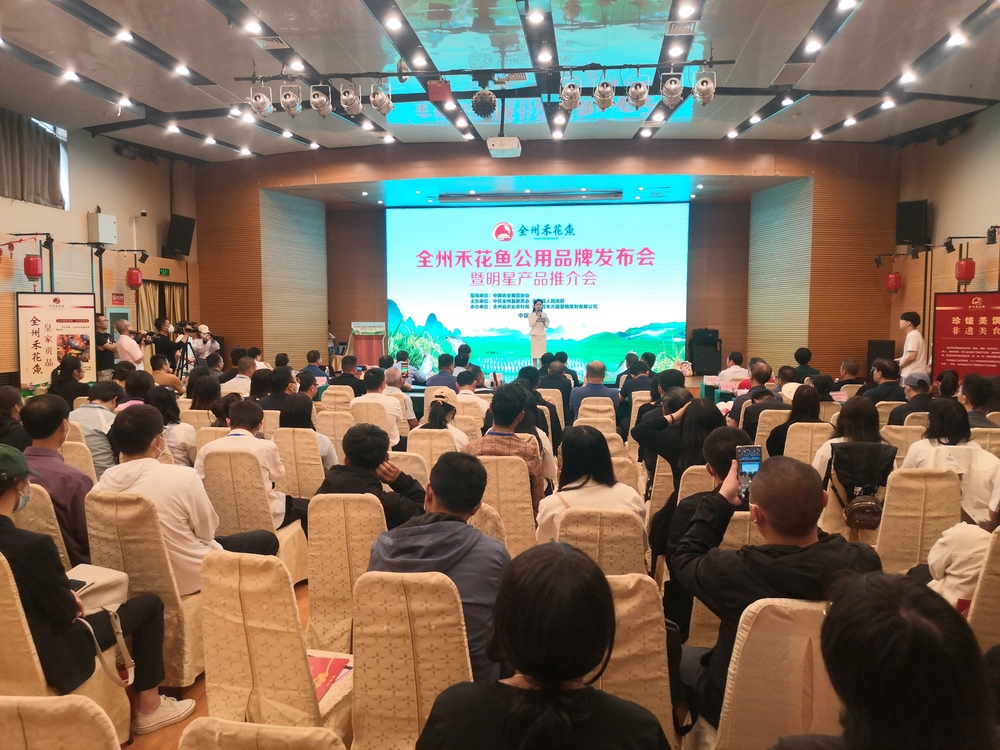 闫晓琼 (2).jpg