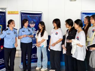 避开跨境“陷阱”!桂林边检站开展专项普法守护学子暑期出境游