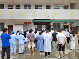 以练备战!平果市旧城镇卫生院完成基孔肯雅热疫情应急处置演练 
