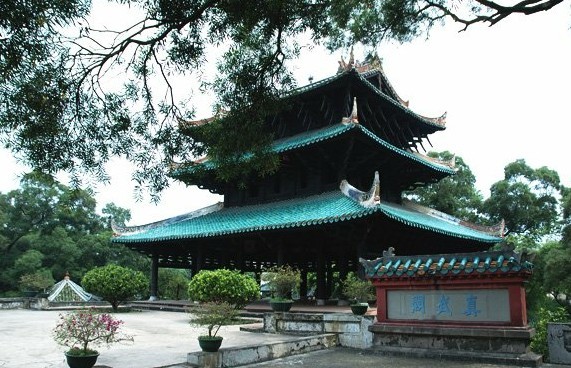 容县